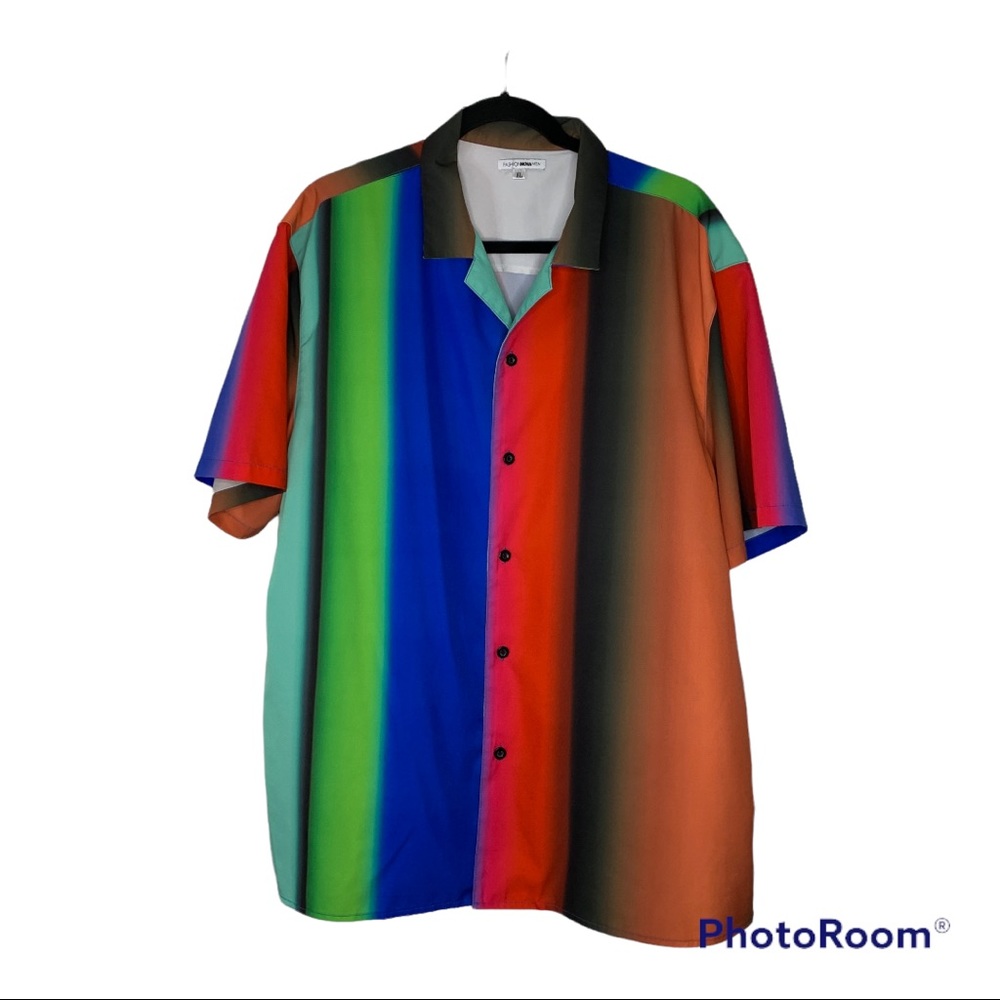 Fashion nova multi color print Cuban collar Hawaiian shirt mens. Brand new